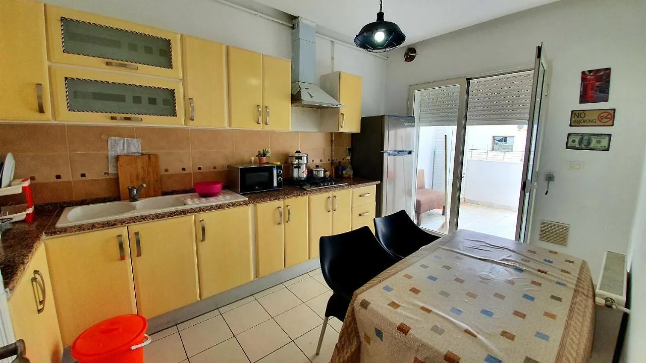 Studio Meuble Par Nuitee A L'Aouina Apartment Tunis 0*,  Tunisia